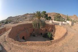 Google Maison Souterraine Maison Troglodyte Maison D Hote Tunisie