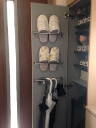 下駄箱に扉裏収納をｄｉｙしました インテリア 収納 玄関収納アイデア 収納