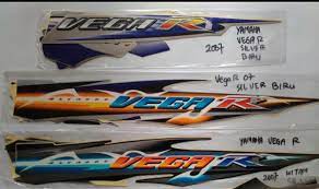 Modifikasi motor supra fit 2006 modifikasi motor supra fit new buat kalian yang hobi modifikasi, lihat foto modifikasi supra fit lama n. Jual Stiker Stripping Striping Motor Yamaha New Vega R Di Lapak Rysaccpart Bukalapak
