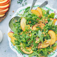 Arugula Nectarine Salad Arugula And Nectarine Are A Match Made In Heaven In This Fresh Juicy Salad With Just The Right Amount Of