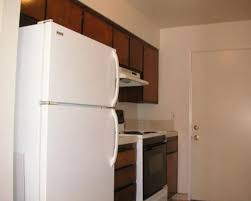 What is the average price for a 2 bedrooms + 2 bathrooms in bakersfield? Bakersfield Ca Townhomes For Rent Olympus Court Apartments