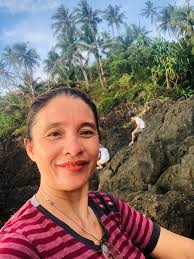 Hi 😊 My name is Greg and I'm from California USA.