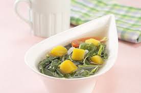 Nah, sayur bening kailan dengan sosis merupakan menu enak dan sehat yang bisa menjadi referensi ketika anda hendak menyajikan menu makan untuk keluarga di rumah. Resep Sayur Bening Bayam Labu Kuning Enak Menu Sehat Yang Mudah Dibuat Semua Halaman Sajian Sedap