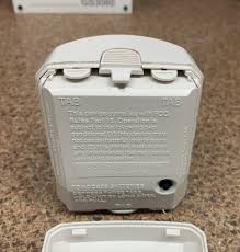 Learn how to change the batteries in your smoke detector. Simon Changing Motion Detector Batteries