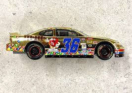 Defending nascar champion and last year's daytona winner gordon worked his way into the hunt from a midfield starting position and led twice for 56 laps. Ernie Irvan Racing Champions Nascar Gold 1 24 Die Cast Stock Car Replica Limited Edition 1922 1998 Kbk Sports