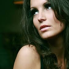 Raquel Jacob's Instagram, Twitter & Facebook