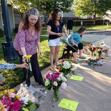 Reach out to your school's principal, secretaries 24. Trinity Academy Raleigh Nc Ø¯Ø± ØªÙˆÛŒÛŒØªØ± For Trinity S Lower School Teacher Appreciation Day Students Make A Card For Their Teacher And Bring A Single Flower To School Volunteers Gather The Flowers And