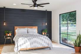 Joanna Gaines Bedroom Ideas As Tips From The Expert In 2020 Remodel Bedroom Bedroom Design Black Accent Walls