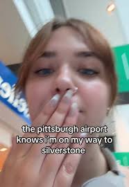 landostand ticket holder coming through @LN⁴ @Lando Norris #formula1 #...