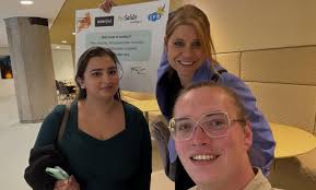 Heel veel mensen met een beperking willen dat er meer ambitie komt en nú  aan de slag wordt gegaan met alles waar ze tegenaan lopen. Wij zijn klaar  voor het debat van