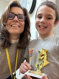 Kitty Schuster's Instagram, Twitter & Facebook