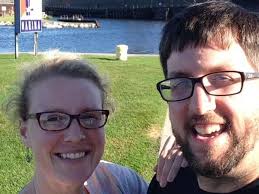 Elizabeth Schlabach's Instagram, Twitter & Facebook