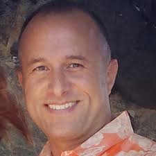 Adam Torres interviews Navid Davani, Director of Sales & Associate  Publisher for 1105 Media which manages Redmond Channel Partner, Converge  360 Events and VR & Cloud Review by Money Matters Top Tips