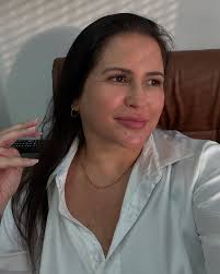 Fabiola Rocha Micropigmentação Avançada e Despigmentação