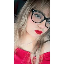 Esmeralda Solis (@esmeralda.solis.412393)