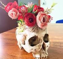 Amazon.com: Maceta de calavera con cabeza de resina, con ...