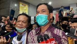 Eks sekum fpi, munarman ditangkap. Munarman Ditangkap Di Pamulang Tangsel
