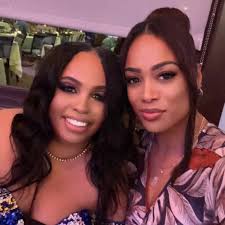 Deebo Samuel is rooting for the #Eagles to win the Super Bowl, saying he  doesn't want the #Chiefs to 3-peat, he said