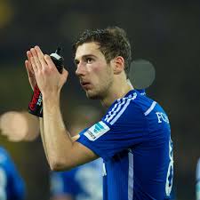 The education details are not available at this time. Fc Bayern Munchen Das Interesse An Goretzka Wird Offiziell Fc Bayern