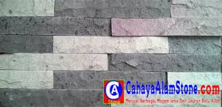 Batu alam adalah batu yang sering digunakan untuk menghias bangunan, contohnya seperti batu alam untuk dinding rumah, teras, kamar mandi, taman, pagar, pilar, lantai, dll. Harga Batu Alam Dinding Dan Lantai Per Meter Terlengkap April 2021 Grosir Batu Alam Cahaya Alam Stone Harga Batu Alam Per Meter Persegi 2021 Batu Koral Sikat