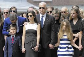 Joe biden's family history, including wife dr jill and son's beau and hunter. Grief Over Son Kept Joe Biden And Family From Committing To Longtime Aspiration To Presidency Los Angeles Times