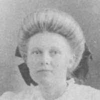 Sydney Batchelor's Instagram, Twitter & Facebook