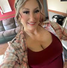 Profile for Lush Lashes by Becky