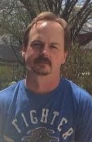 Robin Hofbauer's Instagram, Twitter & Facebook