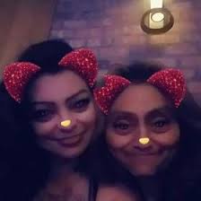 Sandra Moncivaiz's Instagram, Twitter & Facebook