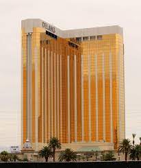 Transformation Of Delano Las Vegas Underway Vegas24seven Com Delano Las Vegas Las Vegas Hotels Las Vegas