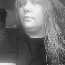 Tara Addison's Instagram, Twitter & Facebook