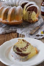 Kuchen aus dem ofen nehmen und etwa 15 minuten abkühlen lassen. Marmorgugelhupf Marmorkuchen Rezept Sweets Lifestyle