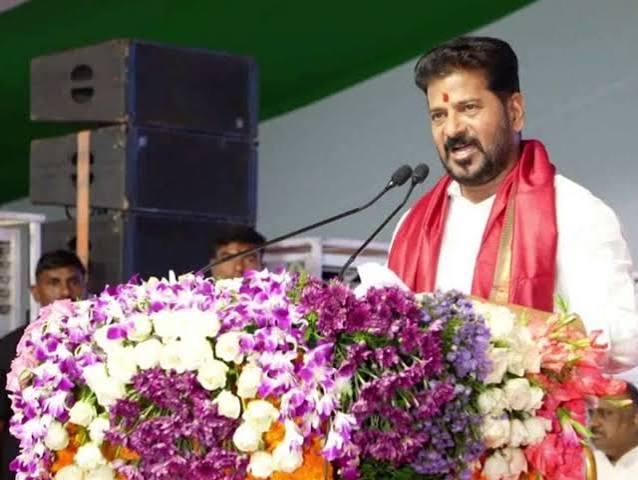 Telangana CM Revant Reddy Alleges BRS Tantra Mantra Controversy | News