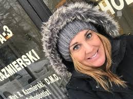 Claudia Obrien's Instagram, Twitter & Facebook