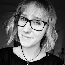 Laura Fromm's Instagram, Twitter & Facebook