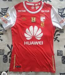 Learn how to watch independiente santa fe vs deportivo pasto 29 november 2020 stream online, see match results and teams h2h stats at scores24.live! Independiente Santa Fe Home Fussball Trikots 2016 Sponsored By Huawei