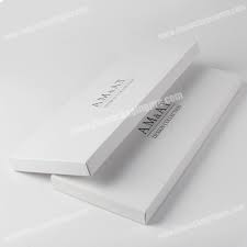 Custom luxury presentation gift box with brand logo allows retailers to attract their potential customers as these packages are customized and designed in such a colors like black, white, pink, red and blue gift boxes with matching fixed ribbon ties are a perfect luxury packaging solution for small gifts. Custom Luxury White Luxury Jewelry Packaging Cardboard Paper Gift Boxes