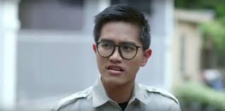 Series ini pertama kali ditayangkan pada tahun 2018, merupakan kelanjutan dari film tahun 2016 dengan judul sama. Dilanda Banjir Kaesang Curhat Karyawannya Malah Asyik Main Air