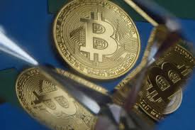 While there's much to dislike about the dollar, bitcoin's creator(s) don't know why the greenback is. Bitcoin Will Not Replace Gold But Is It Trying To Ambcrypto