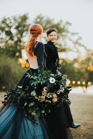 Black royal cobalt blue ros. How To Have A Dark And Dramatic Themed Wedding