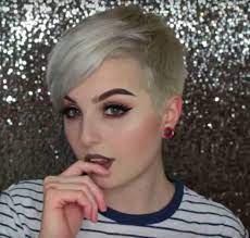 While the sleek chignon tends to work best on those with straight hair, a flat iron and shine serum can help those with any hair texture achieve this style. 16 Gorgeous Hairstyles For People With Really Short Hair