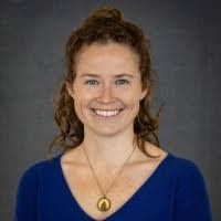 Lyndsey Bennett's Instagram, Twitter & Facebook