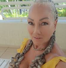 Cariño del bueno ♥🫂 que mi amiga Myrna Baez y su esposo George Rolon Mora  me llamen al trabajo y me diga cuando salgas te esperamos para compartir  contigo en la playa