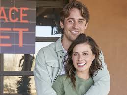 Viewers may recognize blake moynes as a fan favorite from season 16 (when both tayshia adams and clare crawley were the leads). Bachelorette Spoilers Does Greg Grippo Break The Bachelorette Star Katie Thurston S Heart Who Does Katie Pick As Her The Bachelorette Winner And End Up With Is Katie Still With Her Winner Now