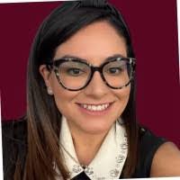 Caroline Nicole's Instagram, Twitter & Facebook