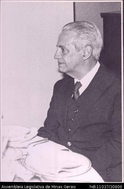 (3.526) DÉCIO MIRANDA: Nascimento: 26/06/1916 — Belo ...