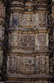 I saw someone post about a sculpture from the Khajuraho Temples. I recently  visited Khajuraho, Madhya Pradesh, and clicked this image from the  Kandariya Mahadev Temple. : rArchitecturePorn