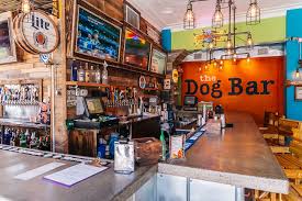 Tripadvisor'da the dog bar yakınlarındaki restoranlar: Dog Bar St Pete