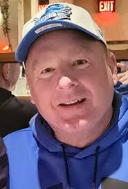 Larry Wellman's Instagram, Twitter & Facebook