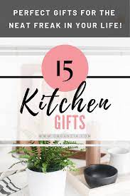 15 Kitchen Gifts Perfect For Women Who Loves Organizing Organzia Personalized Kitchen Gifts Kitchen Gifts Kitchen Gift